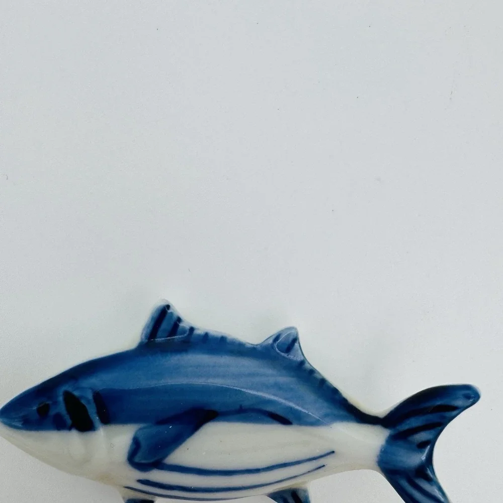 Vintage Kotobuki Porcelain Tuna Fish Ceramic Blue White Japan Chopstick Rest
